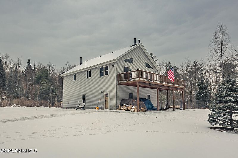 2nd image of 131 Clute Mills Road