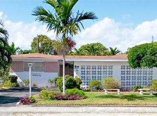 622 NW 4th Ct, Hallandale Beach, FL 33009