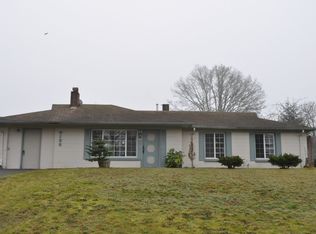 8106 Fairway Dr SW, Lakewood, WA 98498