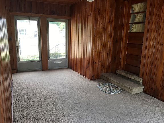 2nd image of 322 Keen Ave