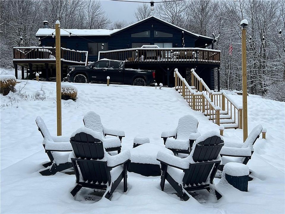 1st image of 229 Glen Ellyn Rd