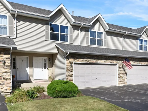 1147 Alexandria Dr, Sycamore, IL 60178