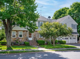 73 Washington St, Milton, MA 02186