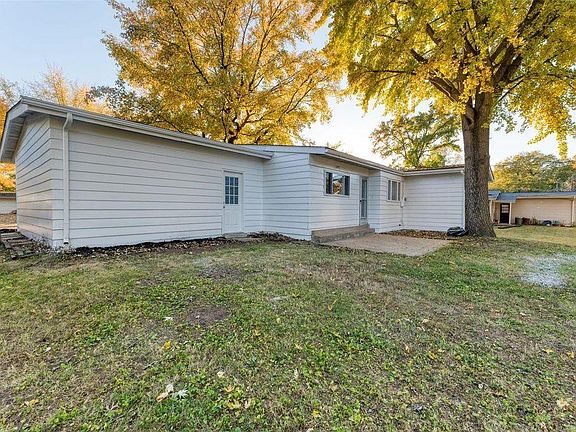 5th image of 3625 Tremont Dr