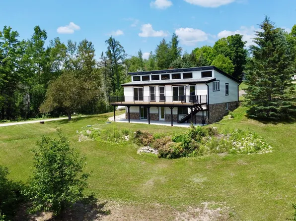 N9091 Chip N Dale Dr, Pickerel, WI 54465