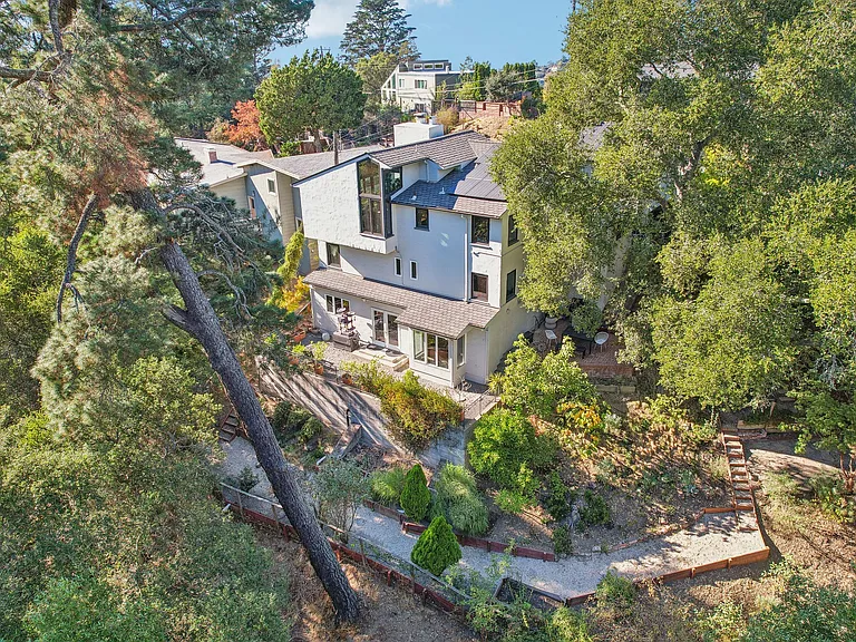 6048 Chelton Dr — Photo 50