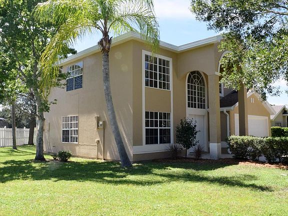 2nd image of 6956 Hammock Lakes Dr