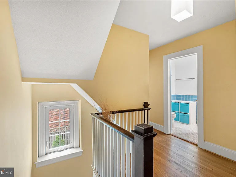 4613 Langdrum Ln — Photo 20