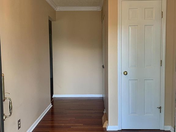 3rd image of 517 Grama Dr