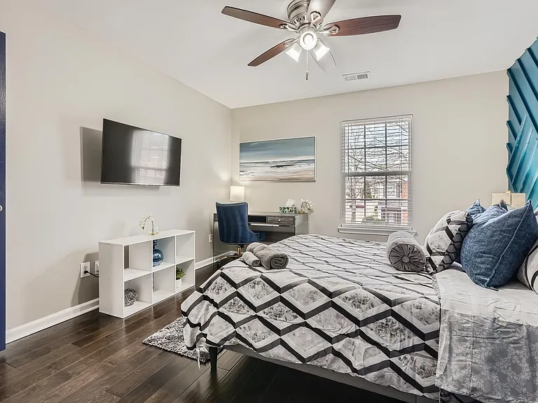 6294 Spring Knoll Ct — Photo 16