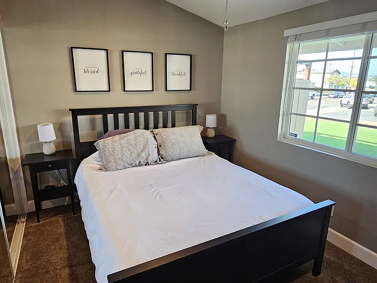 2494 Larrabee Pl — Photo 13