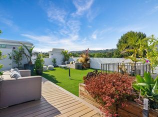 448 N Oakhurst Dr #4, Beverly Hills, CA 90210