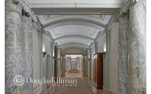 Rented by Douglas Elliman | media 21