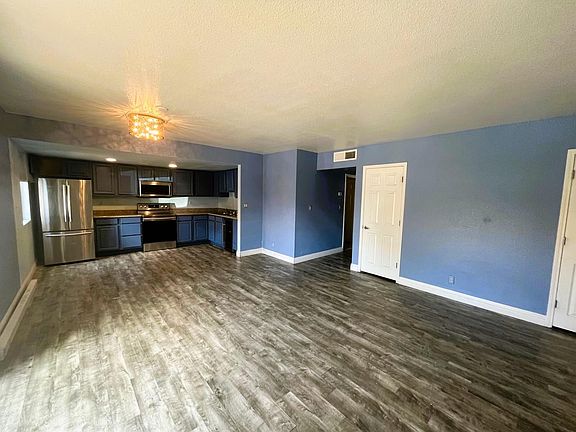 5th image of 5368 River Glen Dr Unit 345