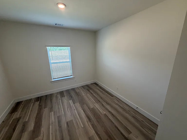 3796 Hawks Creek Dr — Photo 24