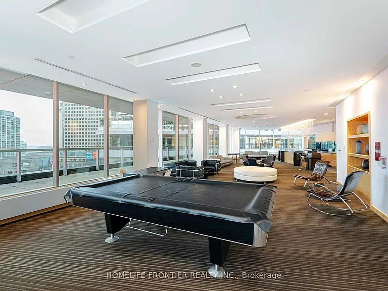 65 Bremner Blvd #2111 — Photo 33
