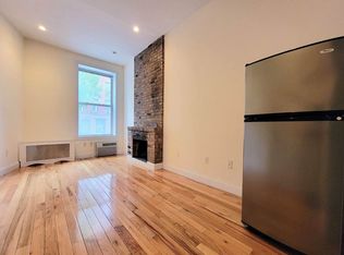 340 E 22nd St #1T, New York, NY 10010