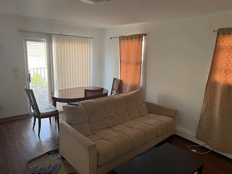 123 Louis Ave — Photo 6