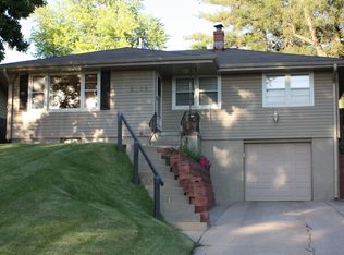 2209 S 46th Ave, Omaha, NE 68106