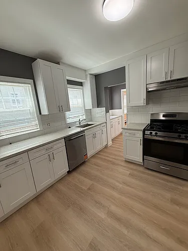 68 Poplar St #1 Photo 1