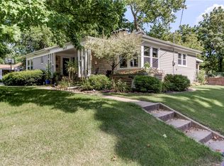 4925 E Thrush Ave, Decatur, IL 62521