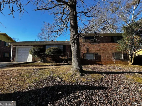 2403 Tiffany Pl, Decatur, GA 30035