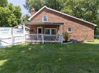 11413 N McGee St, Kansas City, MO 64155