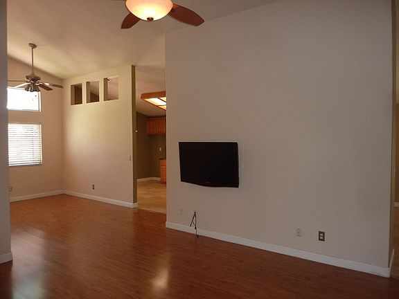 4th image of 9091 Bungalow Way