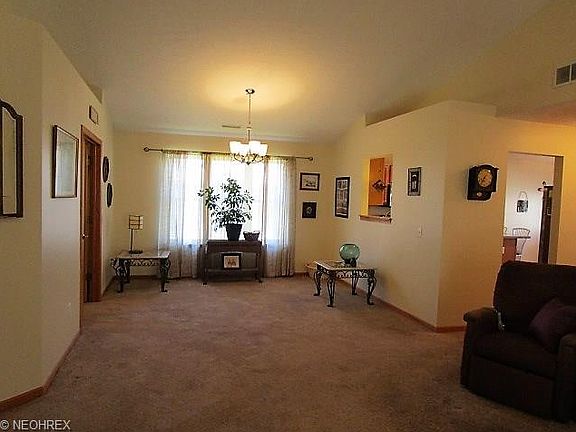 5th image of 3240 Foxford Ct