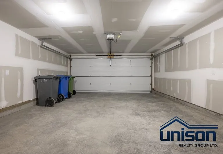 449 Belmont Ave SW — Photo 30