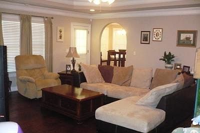 picture-uh=a1f9504822df4c476da8653ed9ad217-ps=56ee7013ac8374