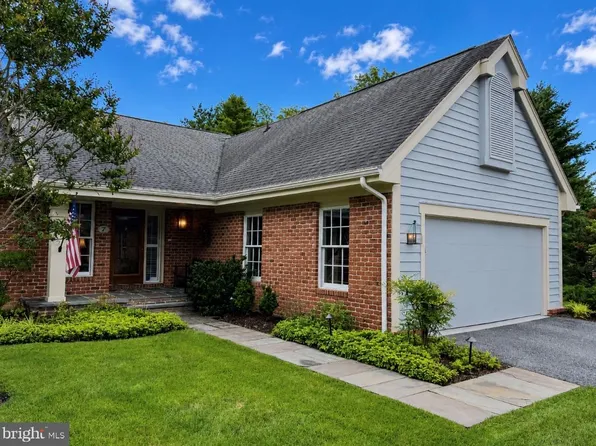 7 Spring House Rd, Lutherville, MD 21093