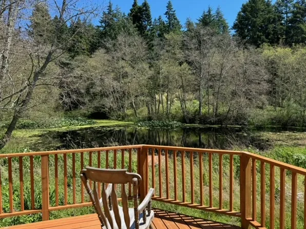 4126 Ginnett Rd, Anacortes, WA 98221