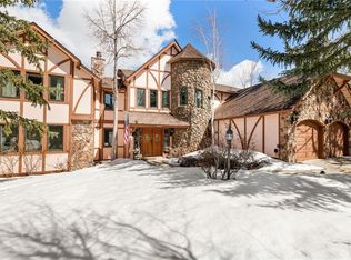 39806 Lakeview Dr, Big Bear Lake, CA 92315