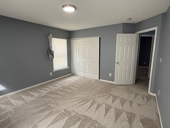 5th image of 5249 Thornton Rd