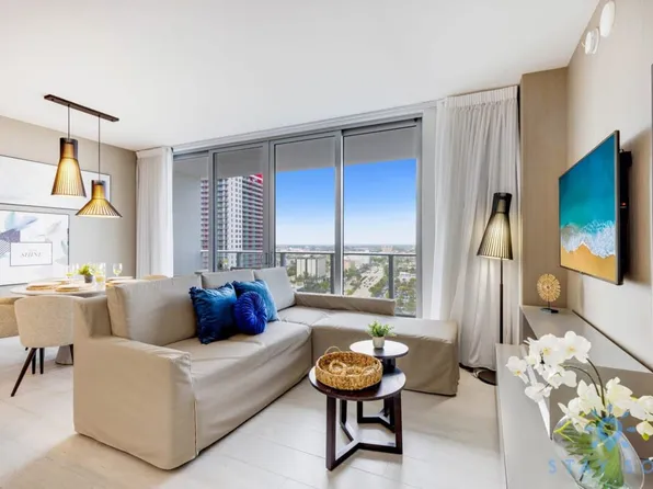 4112 Jimmy Buffett Memorial Hwy, Hollywood, FL