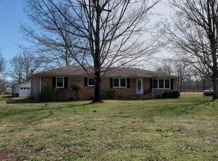 764 Hickory Dr, Manchester, TN 37355