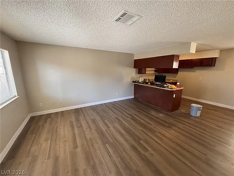 2205 N Jones Blvd #1 — Photo 2