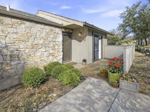 1805-102 W Lane Dr, Kerrville, TX 78028