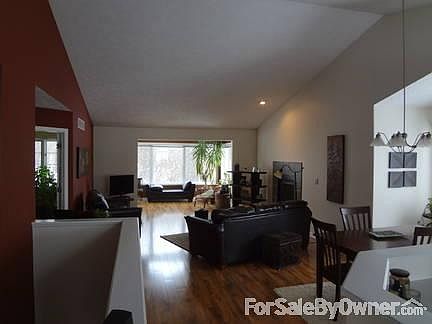 1st image of 2309 Whimbrel Ct NE