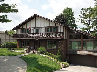2725 Browning Dr, Lake Orion, MI 48360
