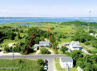 114 Mantoloking Rd, Brick, NJ 08723