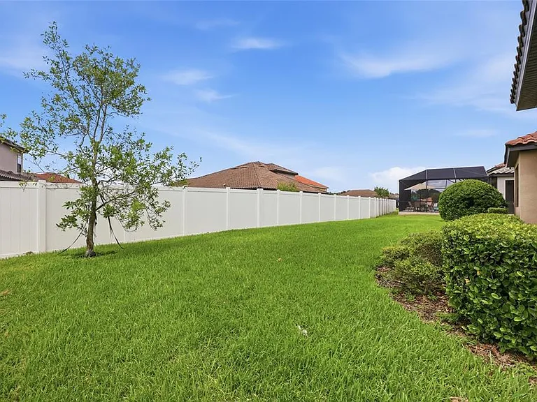 3865 Bowfin Trl — Photo 40