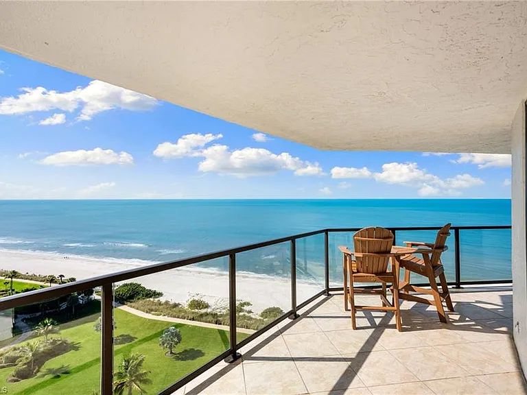 4901 Gulf Shore Blvd N #1604 — Photo 1