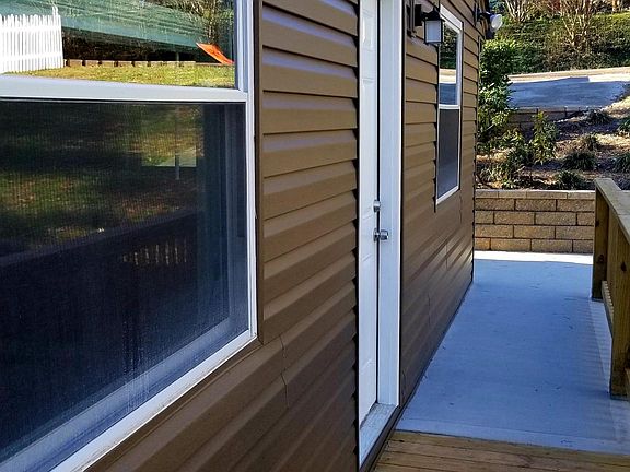 3rd image of 7204 Merriwood Dr