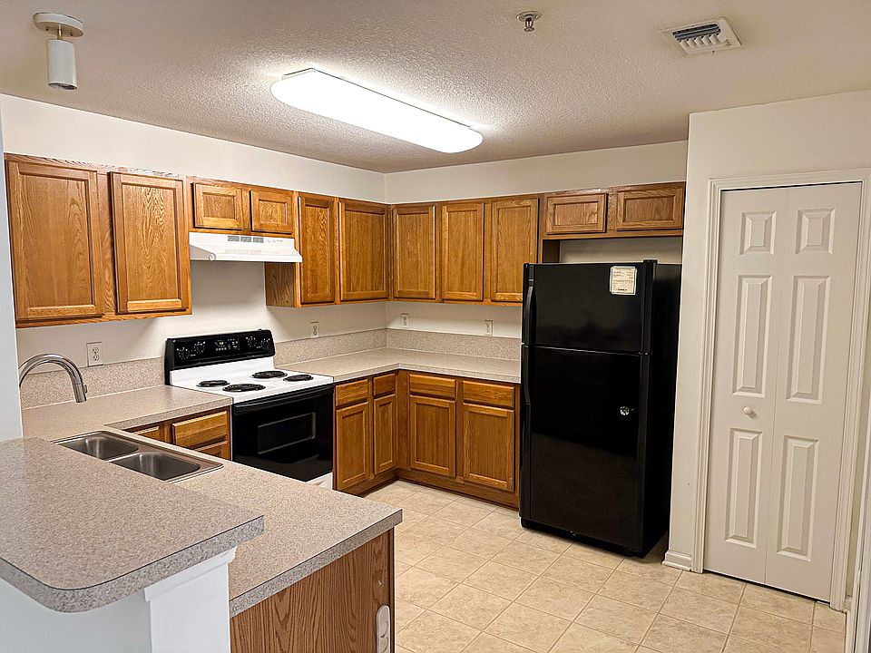 1st image of 9555 Armell Way #15