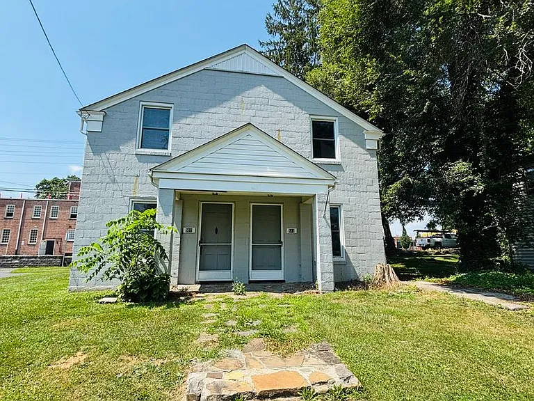 511 Progress St NE — Photo 1
