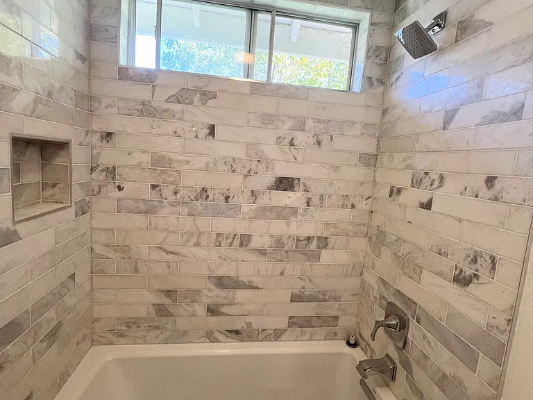 17 Belcrest — Photo 17