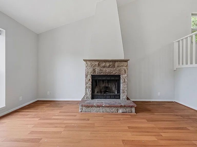 4321 Westwood Northern Blvd — Photo 10