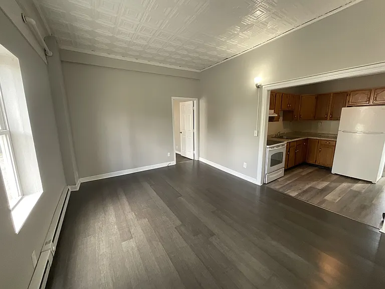 7402 Lincoln Way W #4 — Photo 5